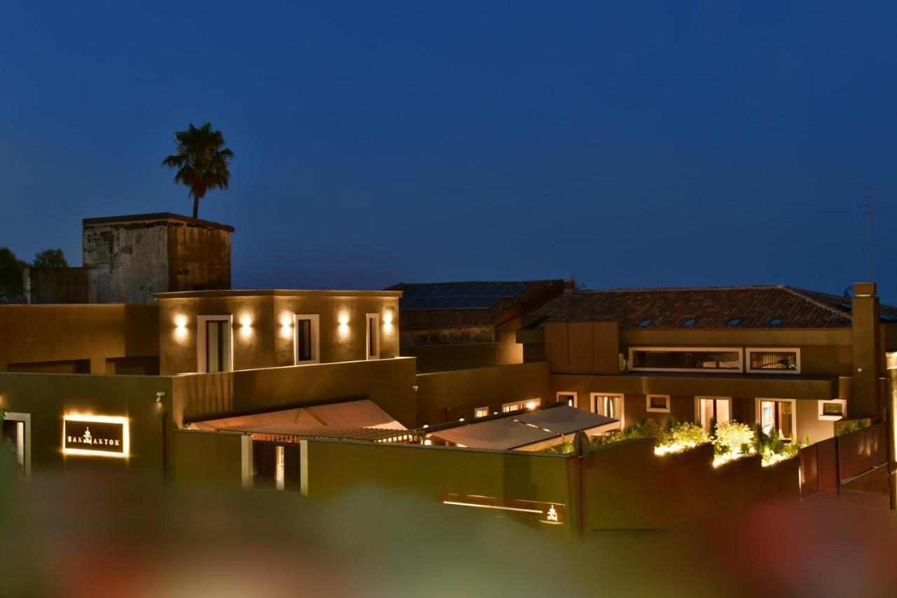 San Anton Hotel เตรคาสตาญิ ภายนอก รูปภาพ