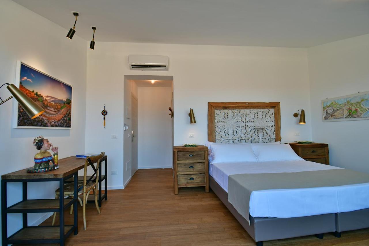 San Anton Hotel เตรคาสตาญิ ภายนอก รูปภาพ