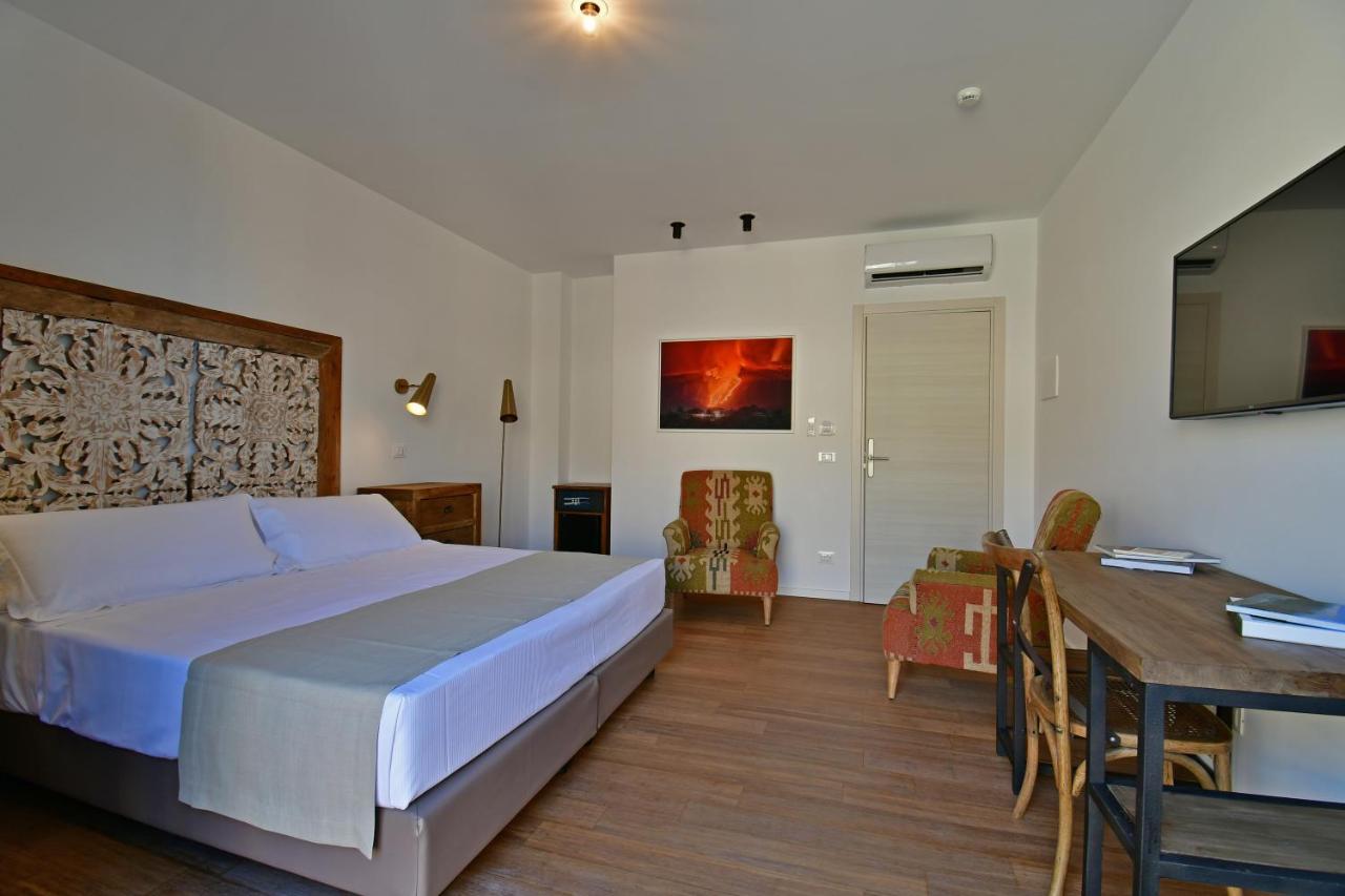 San Anton Hotel เตรคาสตาญิ ภายนอก รูปภาพ