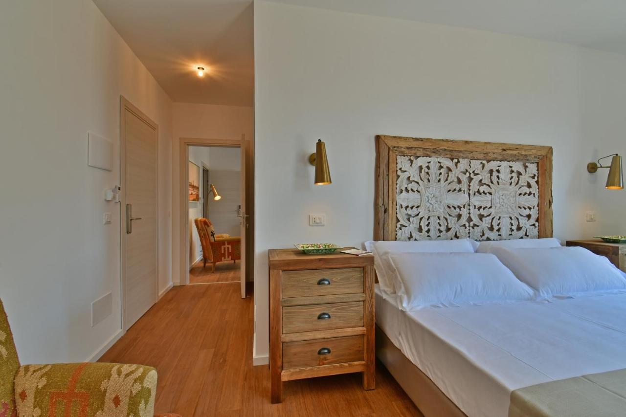 San Anton Hotel เตรคาสตาญิ ภายนอก รูปภาพ