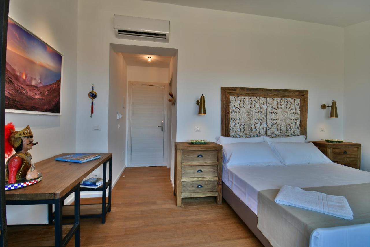 San Anton Hotel เตรคาสตาญิ ภายนอก รูปภาพ