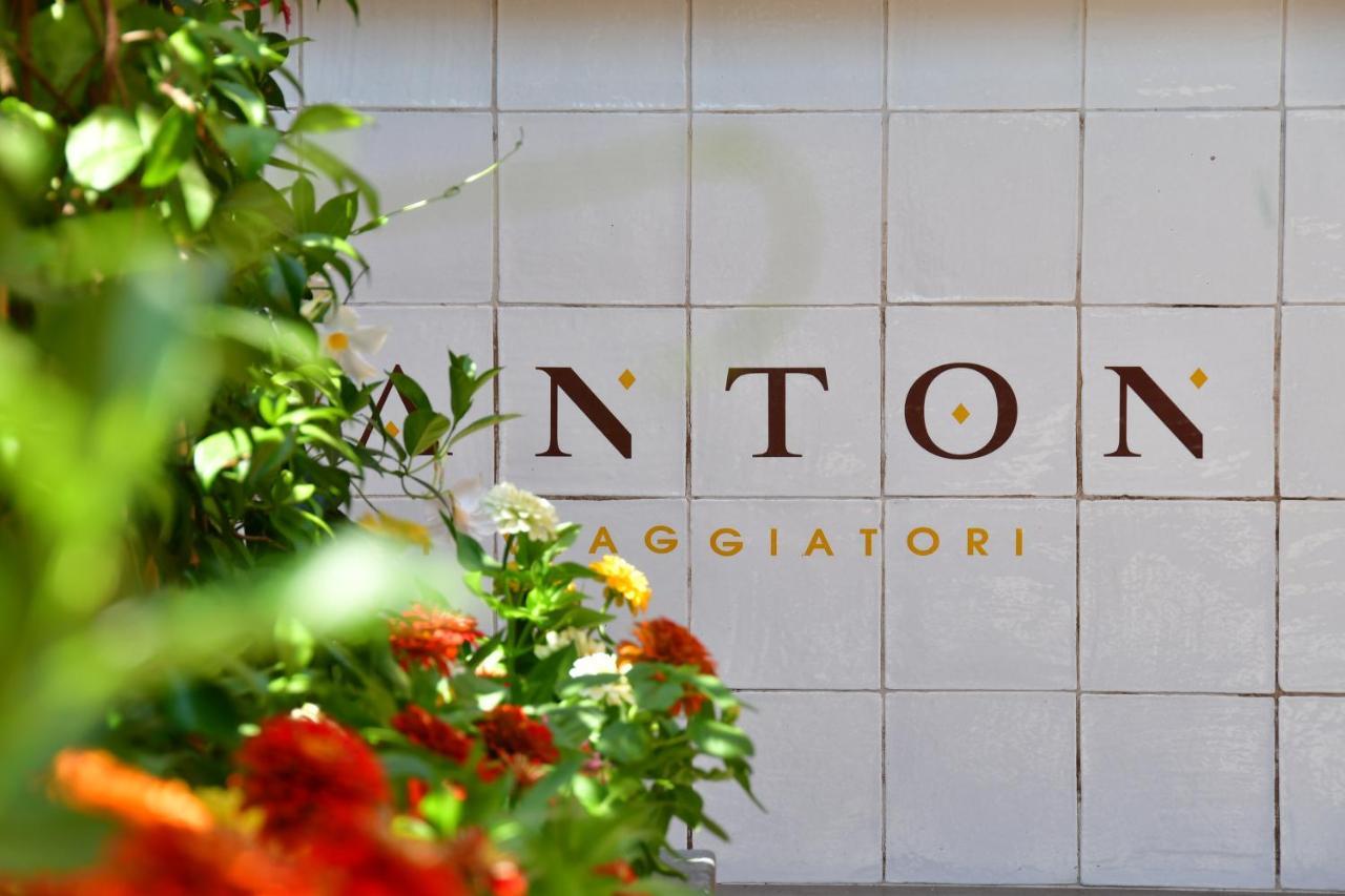 San Anton Hotel เตรคาสตาญิ ภายนอก รูปภาพ